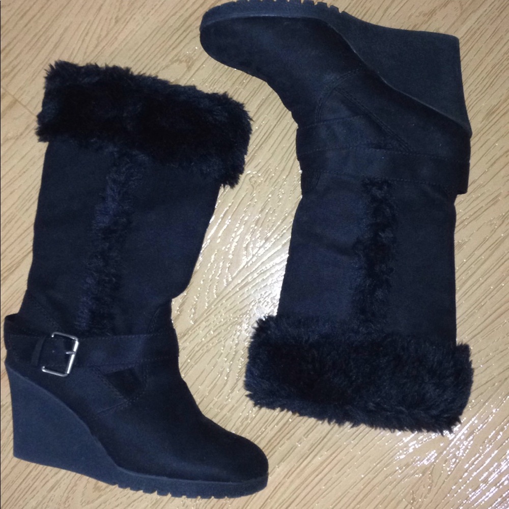 American Eagle Boots View 2